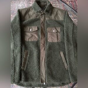 Like new men’s fleece jacket